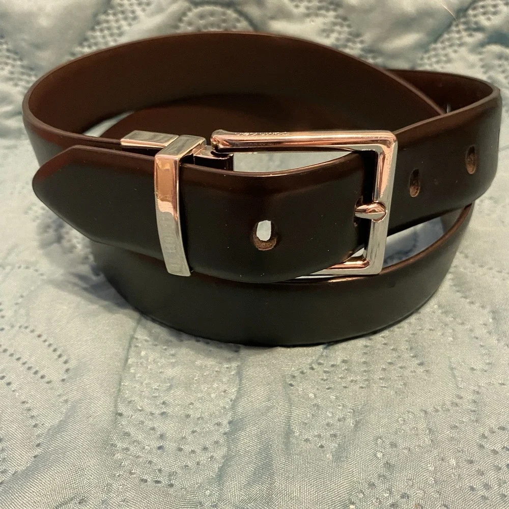 Calvin Klein Men's Reversible Rotative Buckle Belt~ Medium‎ Black/Brown